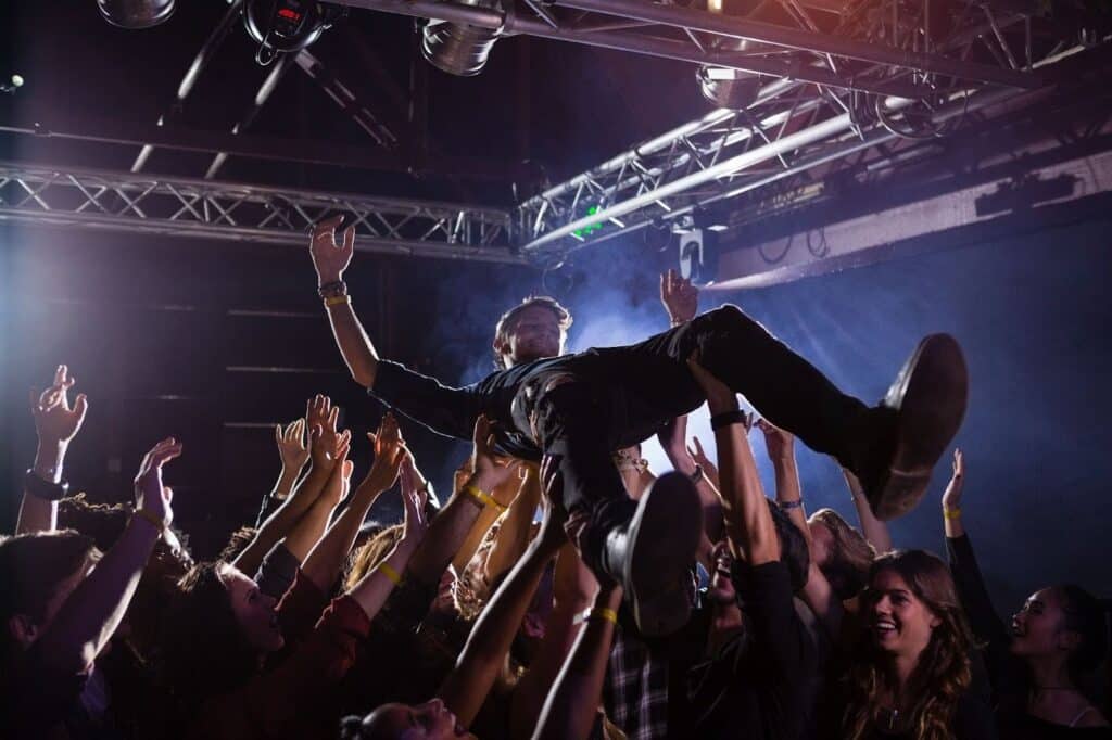 concert security helps manage crowds