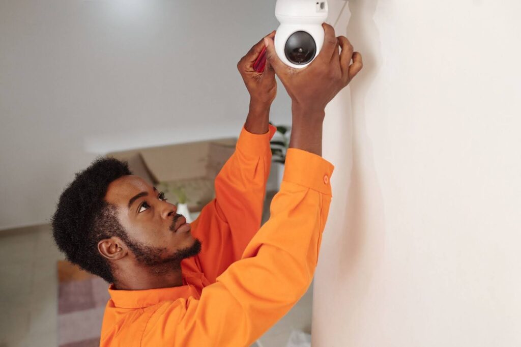 cctv monitoring installation